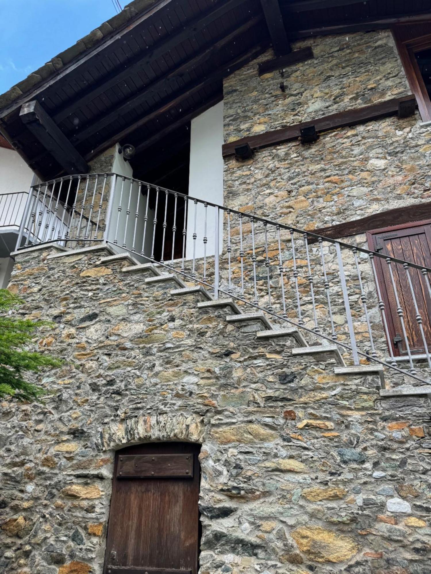La Casa Di Nina - Traves Villa Pessinetto Kültér fotó