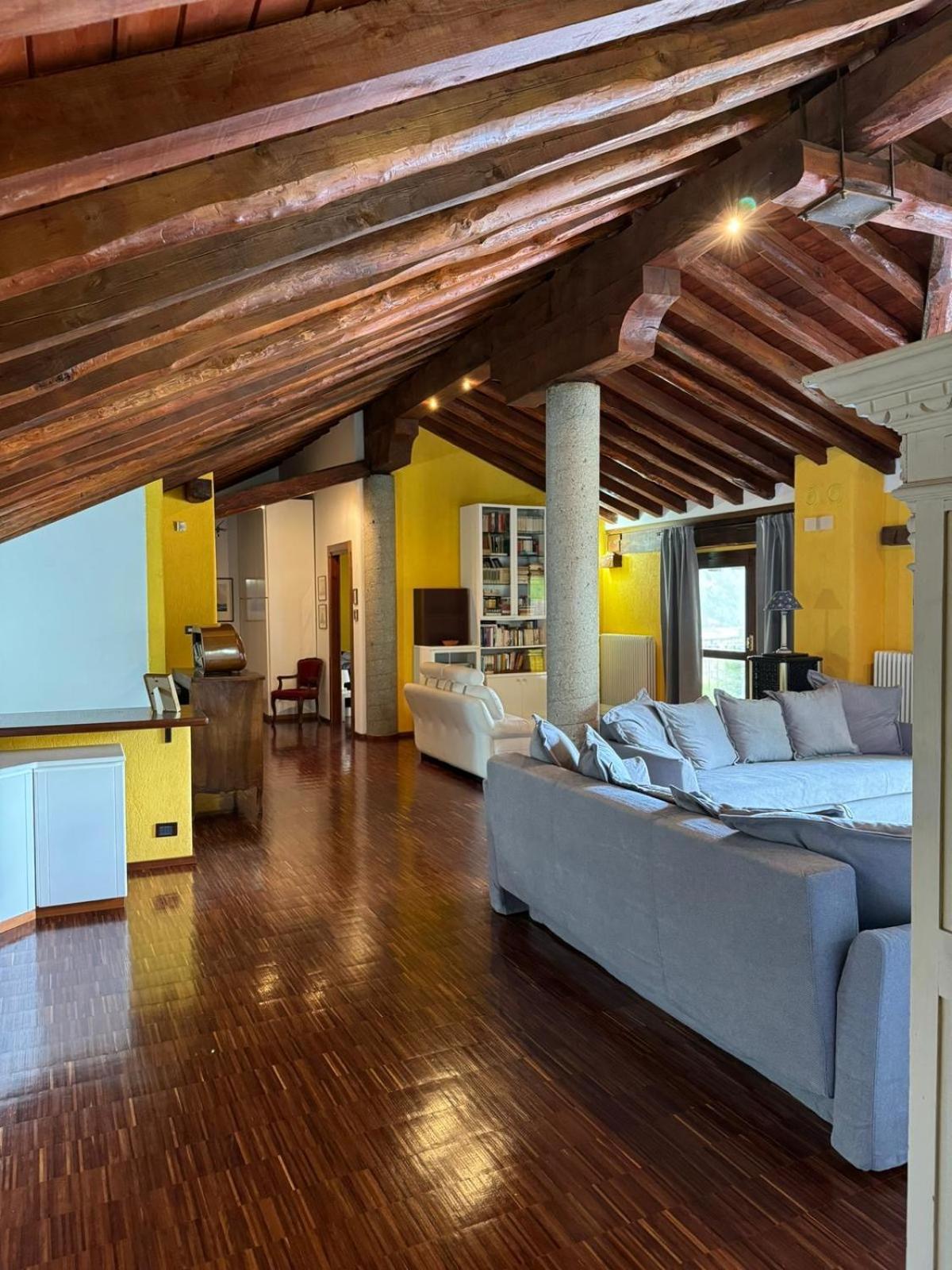 La Casa Di Nina - Traves Villa Pessinetto Kültér fotó